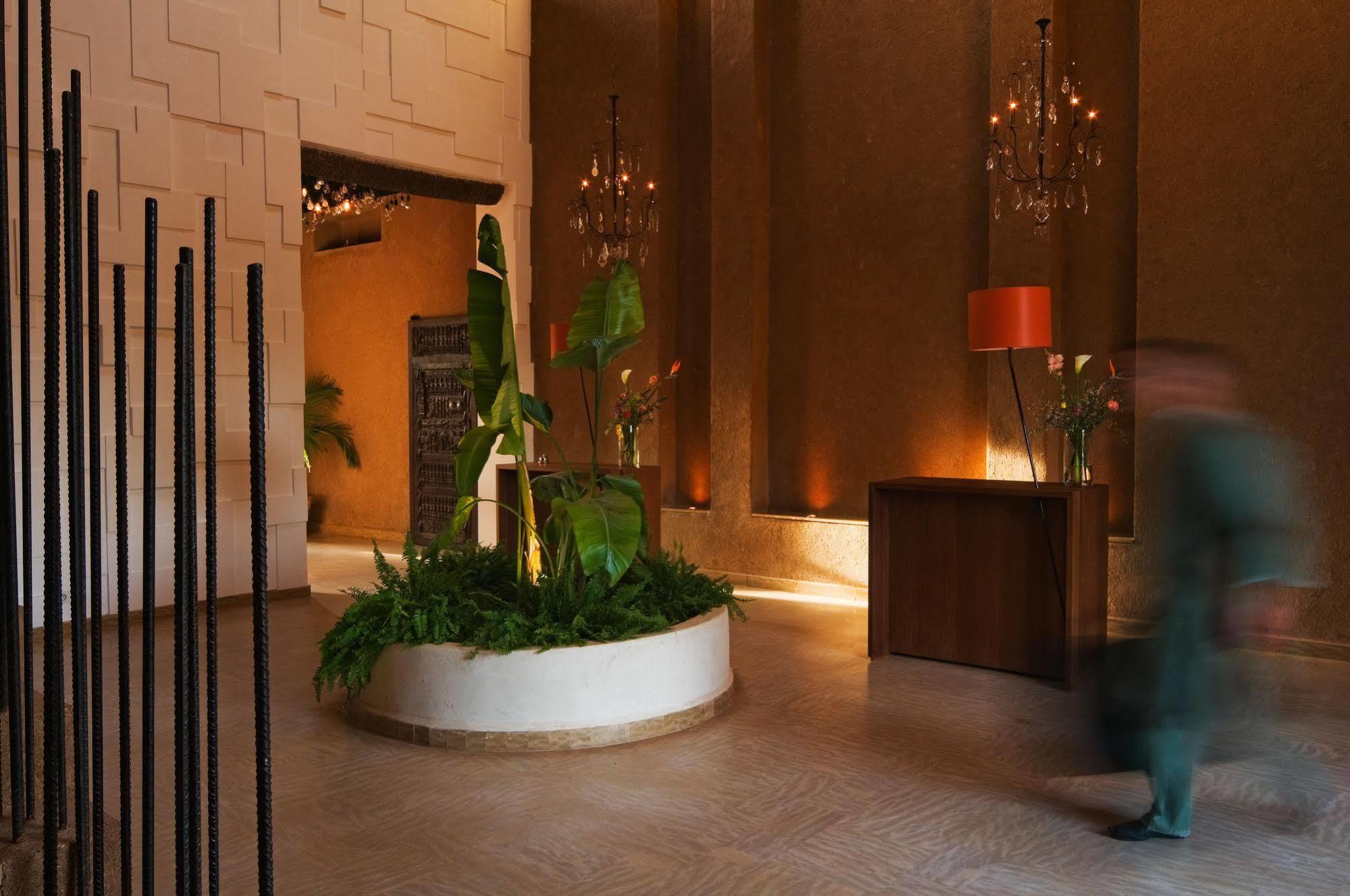 Hotel Les Cinq Djellabas Douar Caïd Layadi Exterior foto